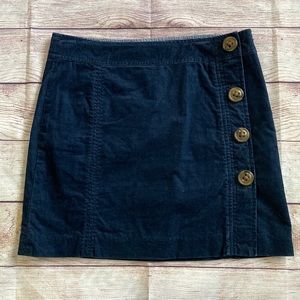 •Vineyard Vines• corduroy mini skirt